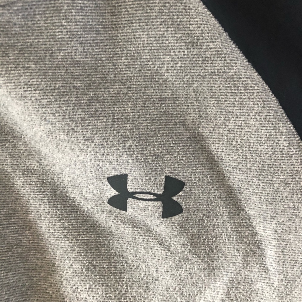 Grey Under Armor Fleece Jacket - Picture 4 of 7